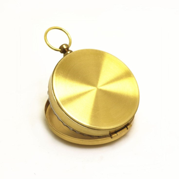 pocket navigation compass for outdoor adventures