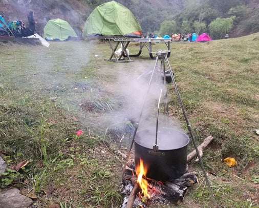 portable camp cooking tripod stand