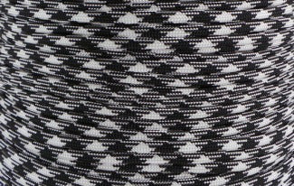 outdoor paracord for campsite setup