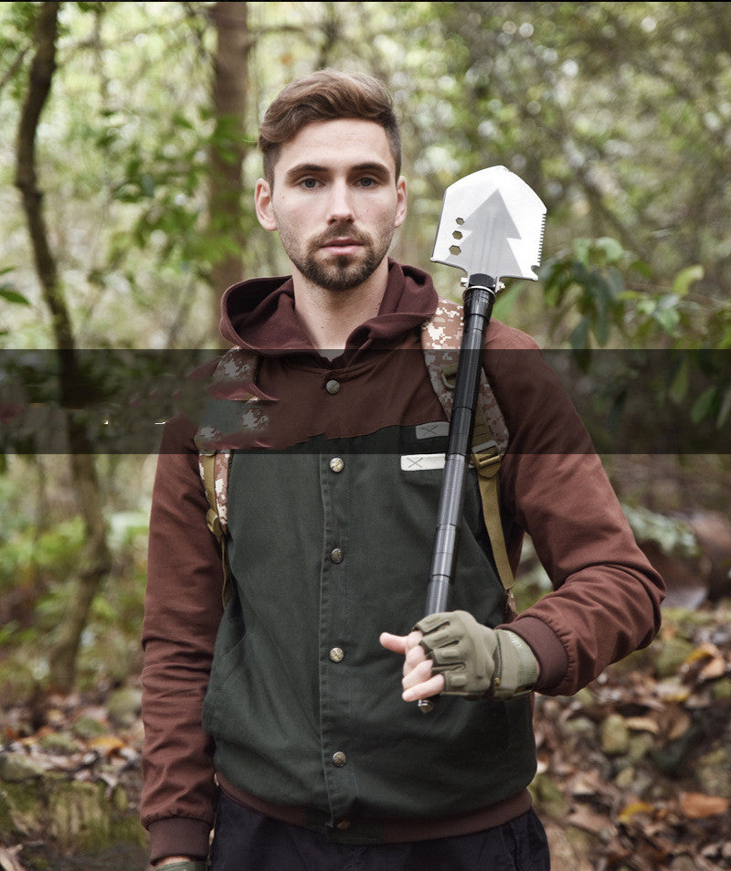 portable outdoor shovel for campsite use